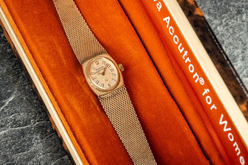 Bulova Accutron mit Stimmgabelwerk.