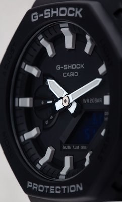 Casio G-Shock Original GA-2100-1AER Carbon Core Guard