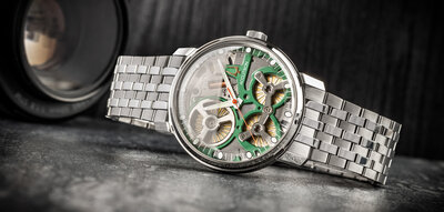 Accutron Spaceview 2020 2ES6A006