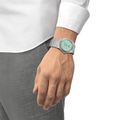 Tissot PRX Quartz T137.410.11.091.01 (in der Farbe Tiffany Blue)