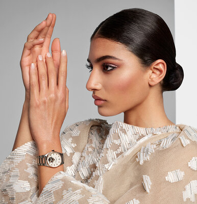 Frederique Constant Highlife Ladies Heart Beat Automatic FC-310VD2NH2B (+ Ersatz-Uhrenarmband)