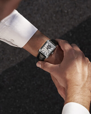 Frederique Constant Classics Carrée Heart Beat Automatic FC-311S4C26