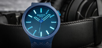 Swatch Indigo Glow SB05N113