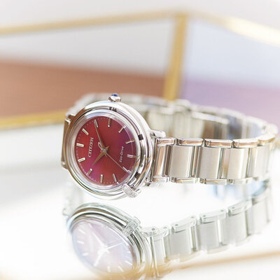 Citizen Elegant Eco-Drive EM1090-78X (+ Ersatzband)