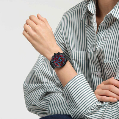 Swatch Crimson Mystique YVB417