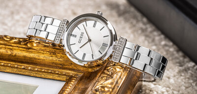 Guess Array GW0762L1