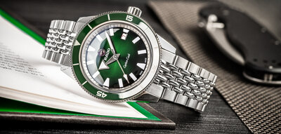 Rado Captain Cook Automatic R32505318 (+ 2 Ersatz-Uhrenarmbänder)