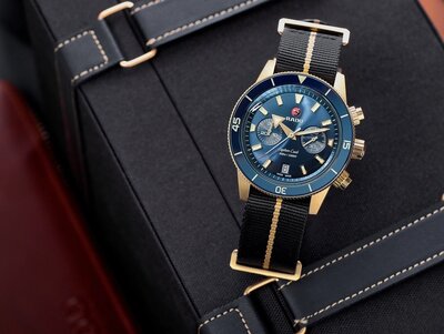 Rado Captain Cook Chronograph Automatic R32146208 (+ 2 Ersatz-Uhrenarmbänder)