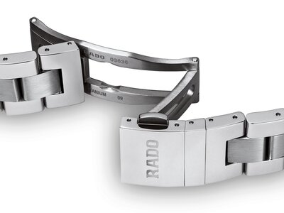 Rado HyperChrome Chronograph Quartz R32259313