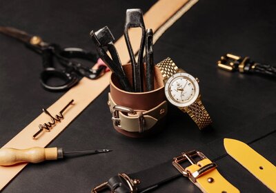 Rado Captain Cook Automatic R32117708 Marina Hoermanseder Heartbeat (+ 2 Ersatz-Uhrenarmbänder)