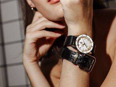 Rado Captain Cook Automatic R32117708 Marina Hoermanseder Heartbeat (+ 2 Ersatz-Uhrenarmbänder)