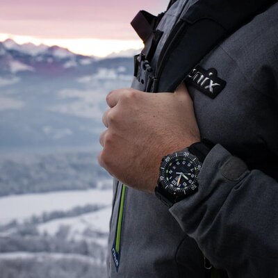 Luminox Navy Seal 4230 Series XS.4231.SET (+ Ersatzband)