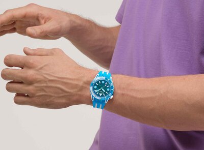 Swatch Blue Fire SSCU09S100