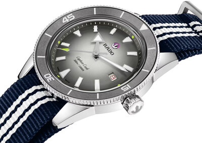 Rado Captain Cook Automatic R32222108 Tennis Limited Edition 1985pcs (+ 3 Ersatz-Uhrenarmbänder und Etui)