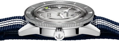 Rado Captain Cook Automatic R32222108 Tennis Limited Edition 1985pcs (+ 3 Ersatz-Uhrenarmbänder und Etui)