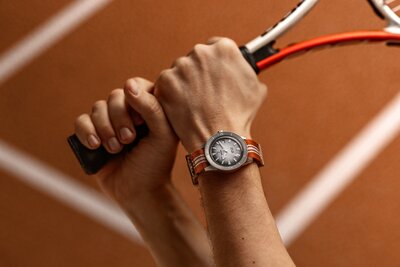 Rado Captain Cook Automatic R32222108 Tennis Limited Edition 1985pcs (+ 3 Ersatz-Uhrenarmbänder und Etui)