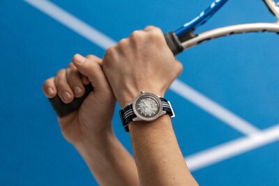 Rado Captain Cook Automatic R32222108 Tennis Limited Edition 1985pcs (+ 3 Ersatz-Uhrenarmbänder und Etui)