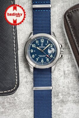 Festina Swiss Made Field 20081/2 (+ 2 Ersatz-Uhrenarmbänder)