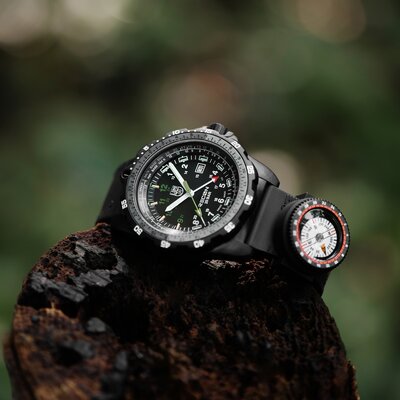 Luminox Land Recon Nav Spec XL.8837.SET (+ Ersatzband)