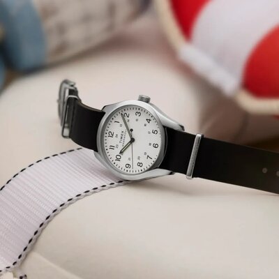 Timex Weekender TW2Y35900