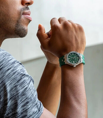 Maurice Lacroix Aikon Automatic AI6007-SS000-630-5