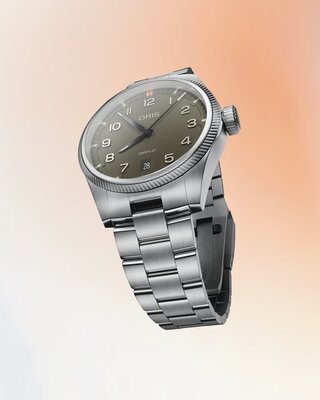 Oris ProPilot Automatic Date 01 733 7805 4167-07 8 20 04LC