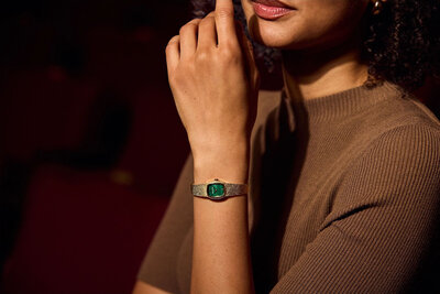 Bulova Classic Goddess of Time Quartz 97L184