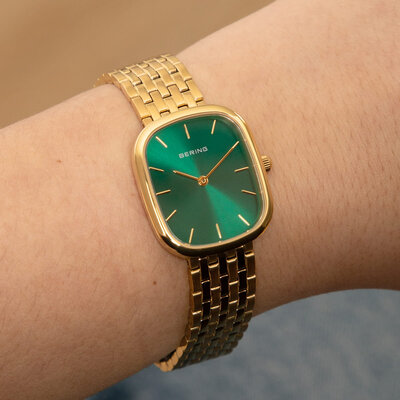 Bering Classic 12526-738