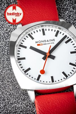 Mondaine Petite Cushion Quartz MSL.31110.LCV