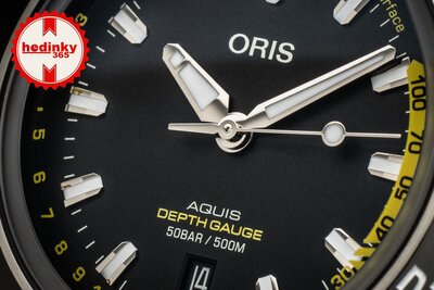 Oris Aquis Depth Gauge Automatic 01 733 7755 4154-Set MB